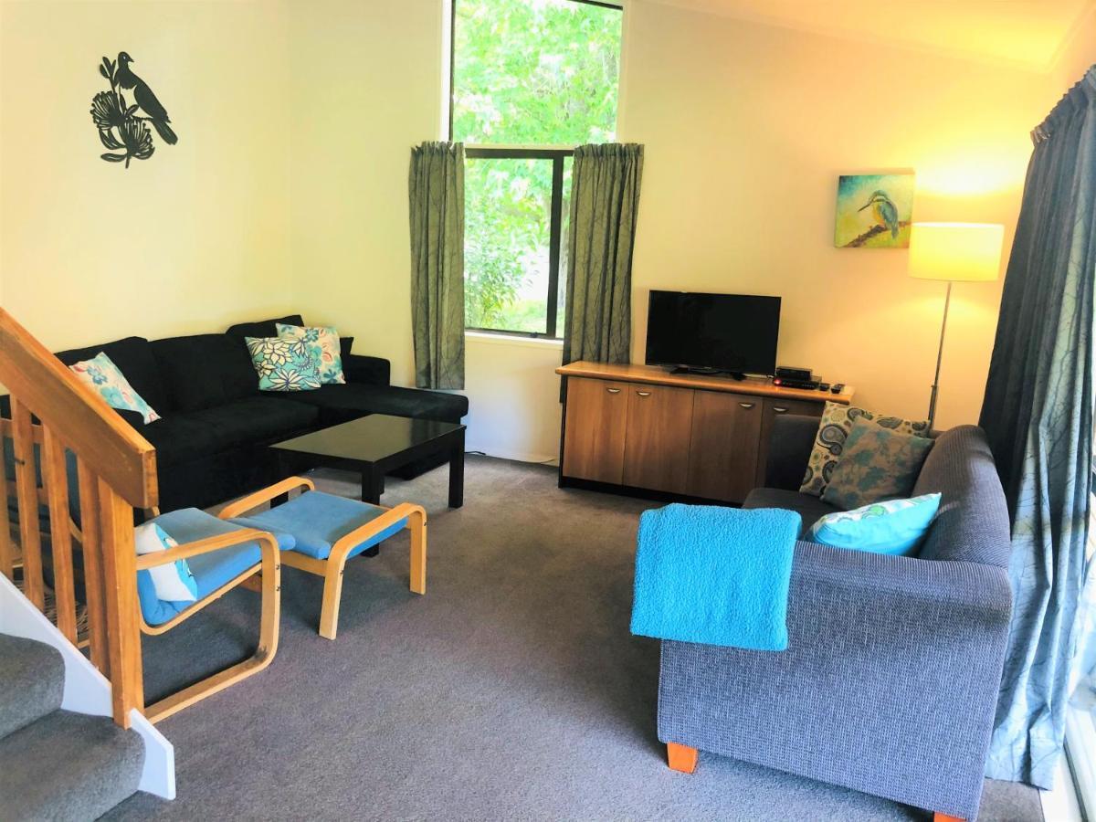 Kereru Retreat - Matakana Holiday Home Esterno foto